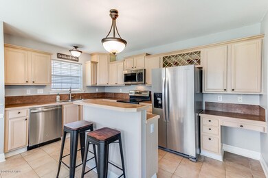 408 Pear Tree Circle-11