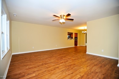 1206 Castle Dr, Jacksonville, NC 28546 - photo 6