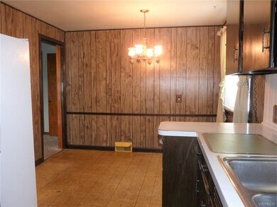 1543 Moll St, North Tonawanda, NY 14120 - photo 7