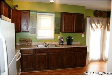 503 Delaina Dr, Mount Washington, KY 40047 - photo 2
