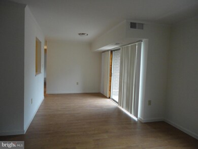 3842 Bel Pre Rd unit 4-140, Silver Spring, MD 20906 - photo 6