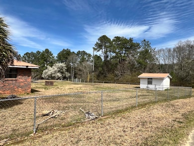 2524 Rocky Branch Rd, Sumrall, MS 39482 - photo 3