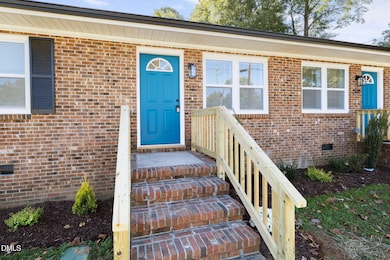 512 E Branch St, Spring Hope, NC 27882 - photo 2