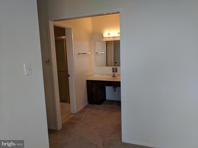 Skyline Plaza unit 1806S, Baileys Crossroads, VA 22041 - photo 6