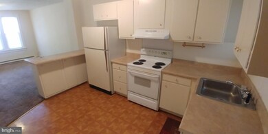 42 N Wyomissing Ave unit 1, Reading, PA 19607 - photo 5