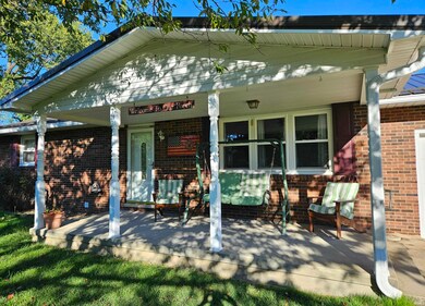 904 S Robin St, Princeton, IN 47670 - photo 4