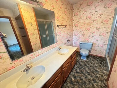 Primary En-Suite