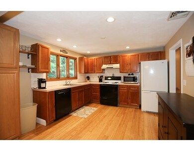 17 Richardson Rd, Hudson, MA 01749 - photo 6