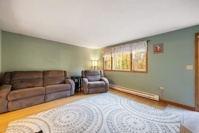 245 Beacon Hill Rd unit B, Pembroke, NH 03275 - photo 7