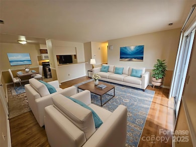 9619 Vinca Cir unit B, Charlotte, NC 28213 - photo 4