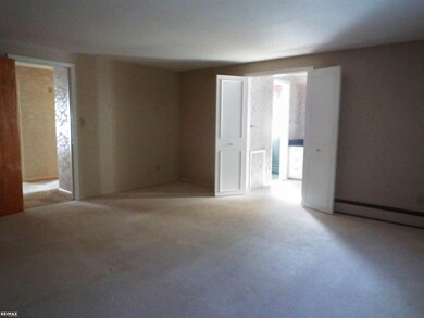 5008 Kings Gate Way, Bloomfield Hills, MI 48302 - photo 7