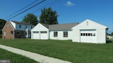 519 E Baltimore St, Taneytown, MD 21787 - photo 6