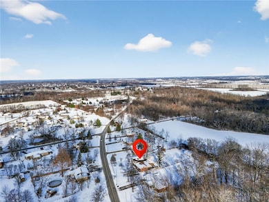 2440 E Possum Rd, Springfield, OH 45502 - photo 2