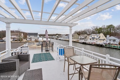 92 Ocean Gate Ave, Berkeley Township, NJ 08721 - photo 4