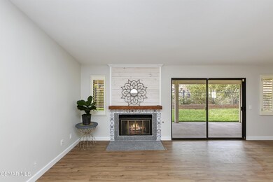 009_Family Room