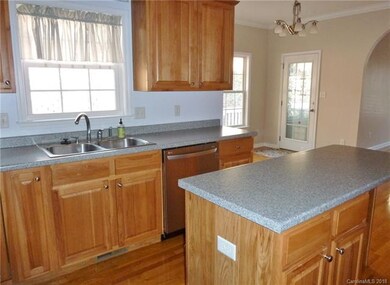 21 Village Creek Dr, Asheville, NC 28806 - photo 4