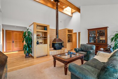 664WildflowerDr-006