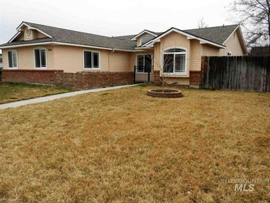 806 W Florida Ave, Nampa, ID 83686 - photo 2