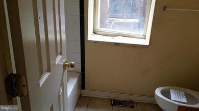 1630 N Fulton Ave, Baltimore, MD 21217 - photo 6
