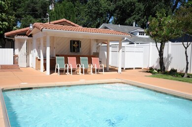 Pool and Guest House close up