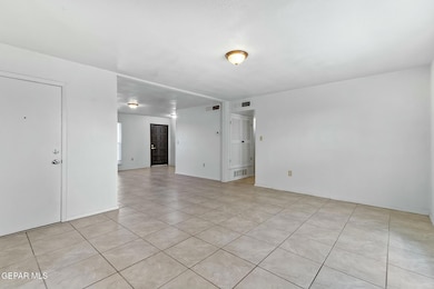 11404 Bunky Henry Ln, El Paso, TX 79936 - photo 6