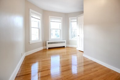 14 Hamlin St unit 2, Cambridge, MA 02141 - photo 5