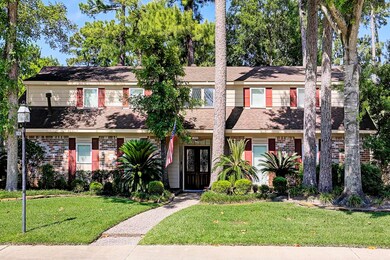 10026 Briar Dr, Houston, TX 77042 - photo 2