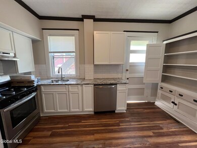 1084 Wendell Ave unit 1, Schenectady, NY 12308 - photo 2