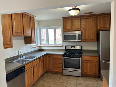 310 W Fremont Ave, Elmhurst, IL 60126 - photo 4