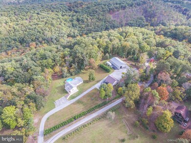 409 Potomacview Ln, Berkeley Springs, WV 25411 - photo 3