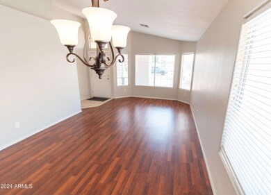 449 N Windsor (13)-min