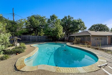 825 Gregory Ave, Bedford, TX 76022 - photo 7