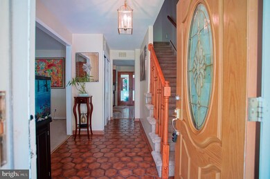 653 Guilford Rd, Cherry Hill, NJ 08003 - photo 6