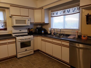 9270 S 400 W, Poneto, IN 46781 - photo 2