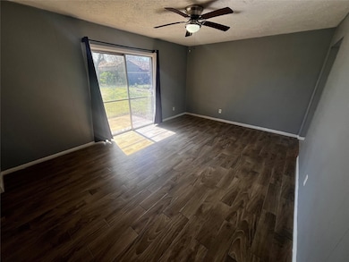 1471 Cool Spring Dr, Houston, TX 77088 - photo 2