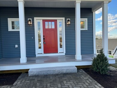 12 Summit Cir unit 45, Newmarket, NH 03857 - photo 4