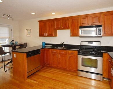 47 Alder St unit 4, Waltham, MA 02453 - photo 3
