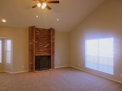 1251 E Brentrup Dr, Tempe, AZ 85283 - photo 3