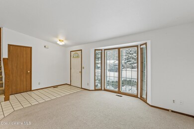 04-Living Room