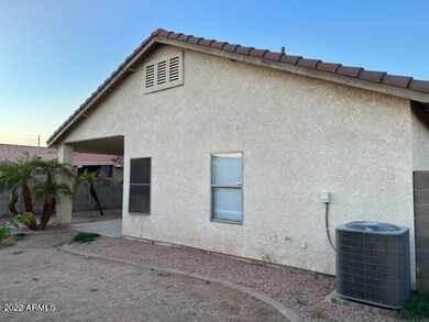 11861 W Edgemont Ave, Avondale, AZ 85392 - photo 4