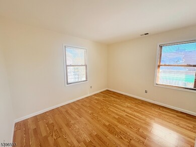 460 New York Ave unit 4, Elizabeth, NJ 07202 - photo 6