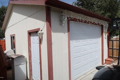 710 S 2nd St, Show Low, AZ 85901 - photo 3