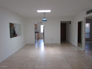 Entrance to kitchen/front door/bed/bath