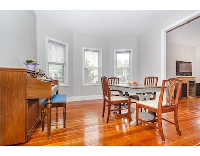 33 Wachusett St unit 1, Jamaica Plain, MA 02130 - photo 2