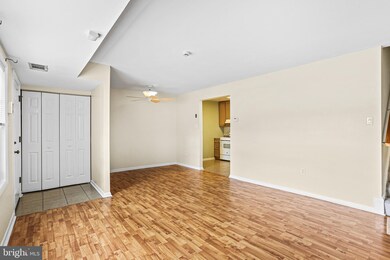9220 Bridle Path Ln unit L, Laurel, MD 20723 - photo 4