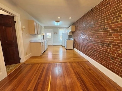 4 Mead St unit 3, Allston, MA 02134 - photo 4