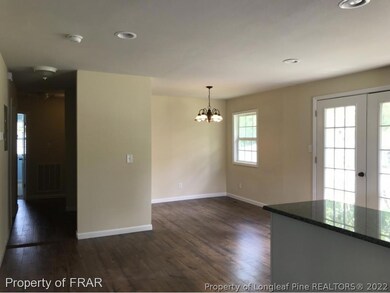 829 Berwick Dr, Fayetteville, NC 28314 - photo 3