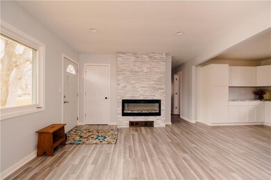 630 S Goodrich St, Colfax, IA 50054 - photo 6