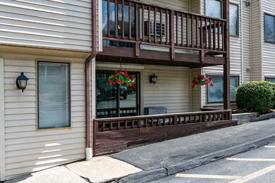 10 Hulbert Rd unit 2, Worcester, MA 01603 - photo 5