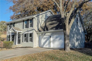 8443 Darnell St, Lenexa, KS 66215 - photo 3